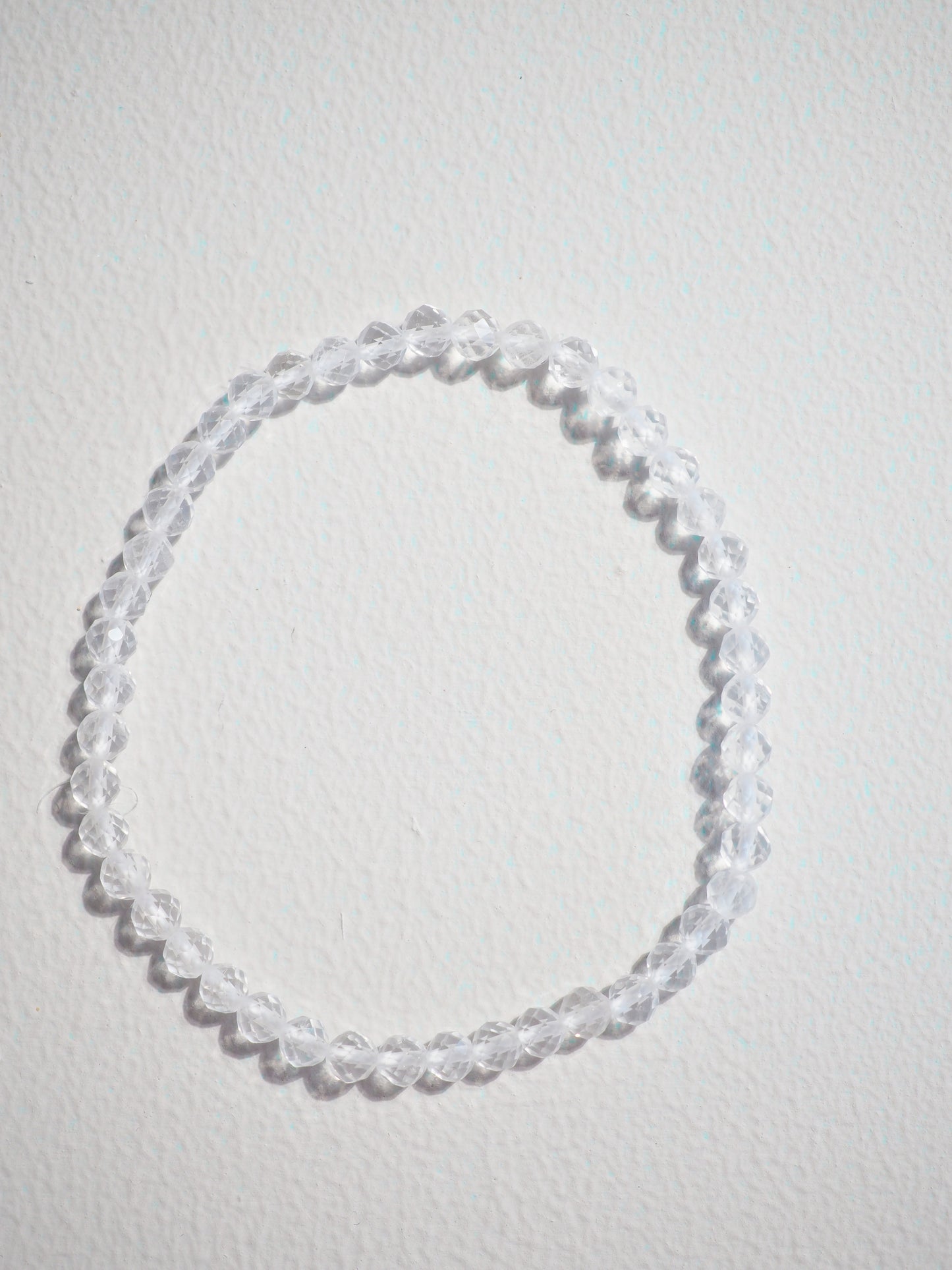 Facettiertes Bergkristall Armband . Clearquartz Bracelet 4mm - High Quality