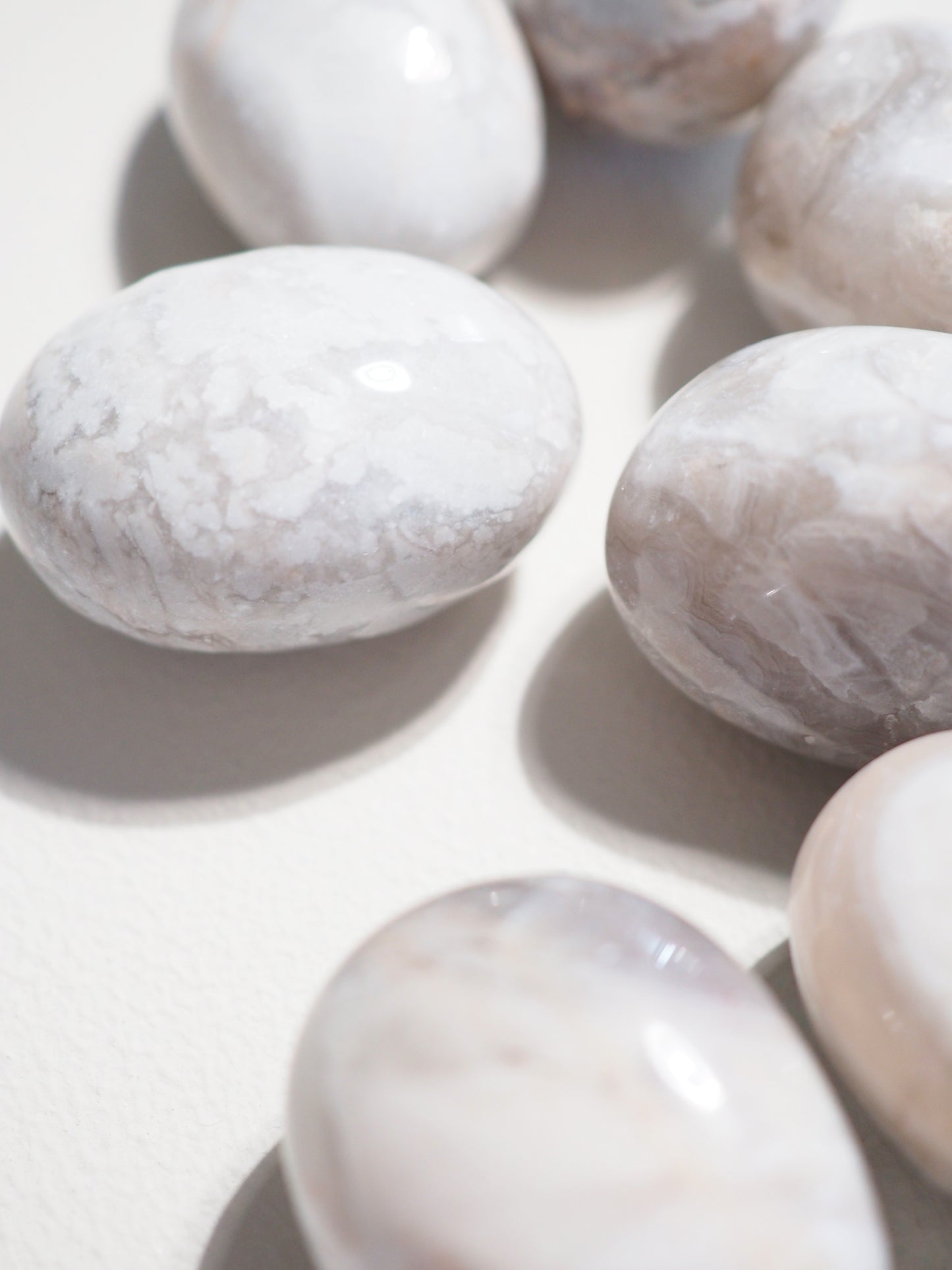 Weißer Mexikanischer Achat Trommel Stein . White Mexican Agate Tumble ca. 2-4 cm CHUNKY - aus Mexiko