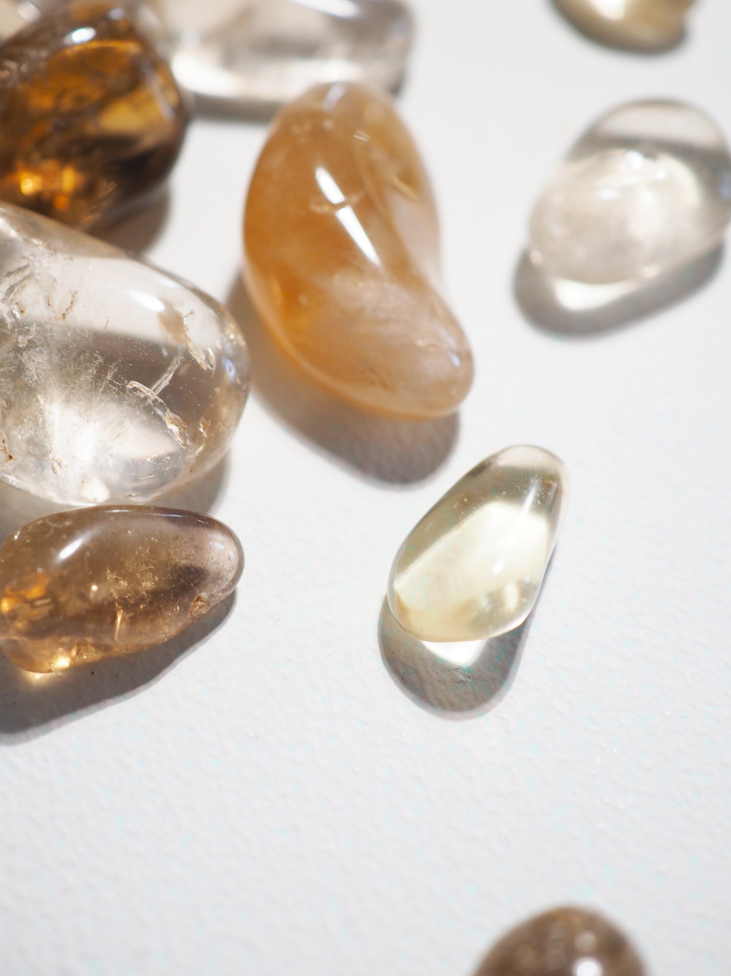 Natürlicher echter Citrin . Real Citrine 1.5 -4 cm - aus Brasilien RARE