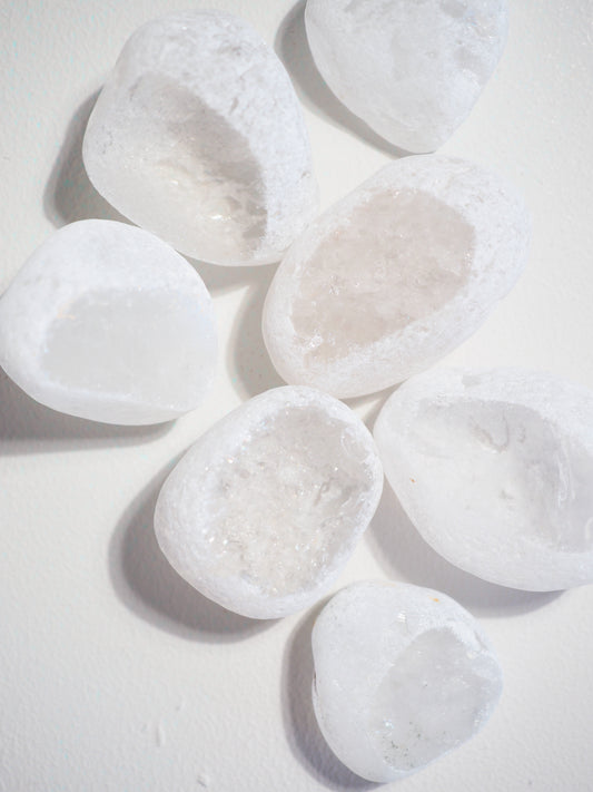 Bergkristall Meditations Stein ca. 3cm - aus Brasilien HIGH QUALITY