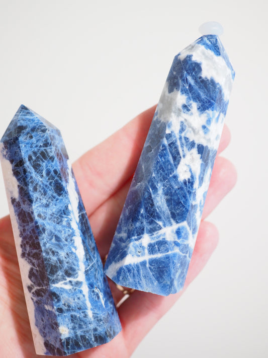 Sodalit Spitze .Sodalite Point ca xx cm - aus