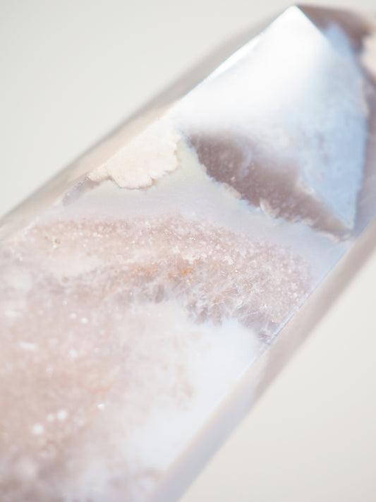 Druzy Blumen Achat Spitze . Flower Agate Point (95) - aus Madagascar High Quality