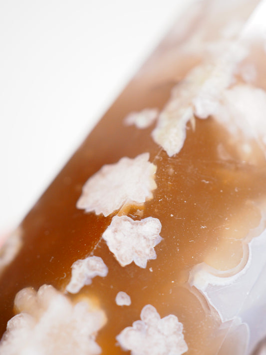 Blumen Achat mit Karneol Spitze / Flower Agate Point with Carnelian (94) - aus Madagascar High Quality