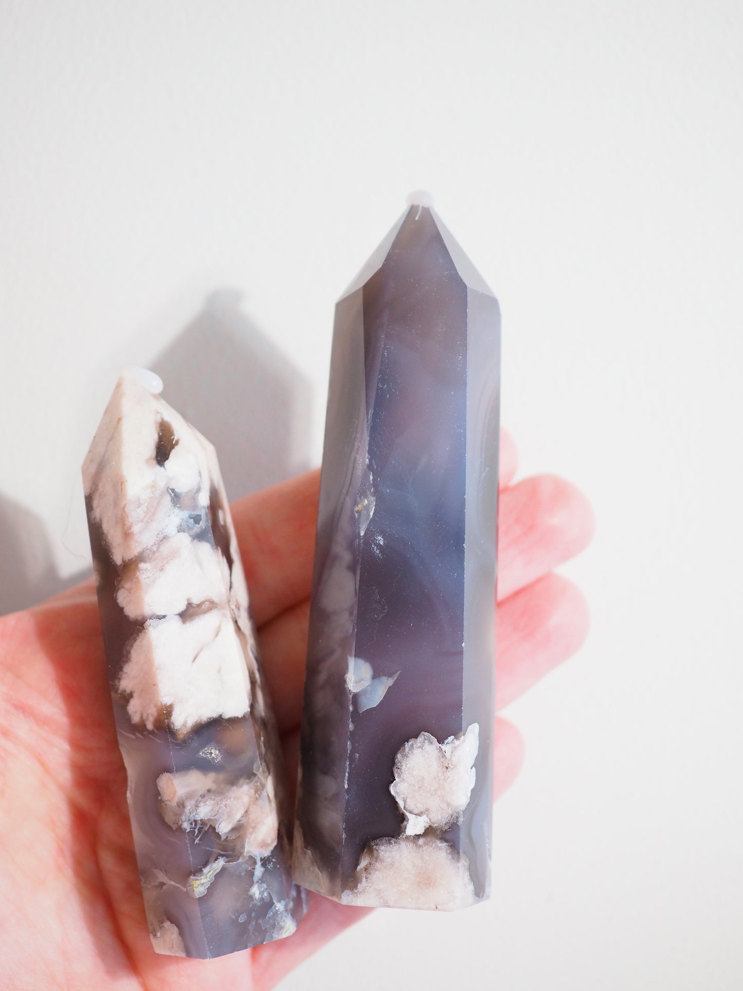 Schwarze Blumen Achat Spitze . Black Floweragate Point ca. 9-10cm - aus Madagascar RARE
