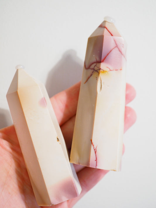 Mookait Spitze BEIGE . Mookait Point ca. 7-8 cm - aus Australien HIGH QUALITY