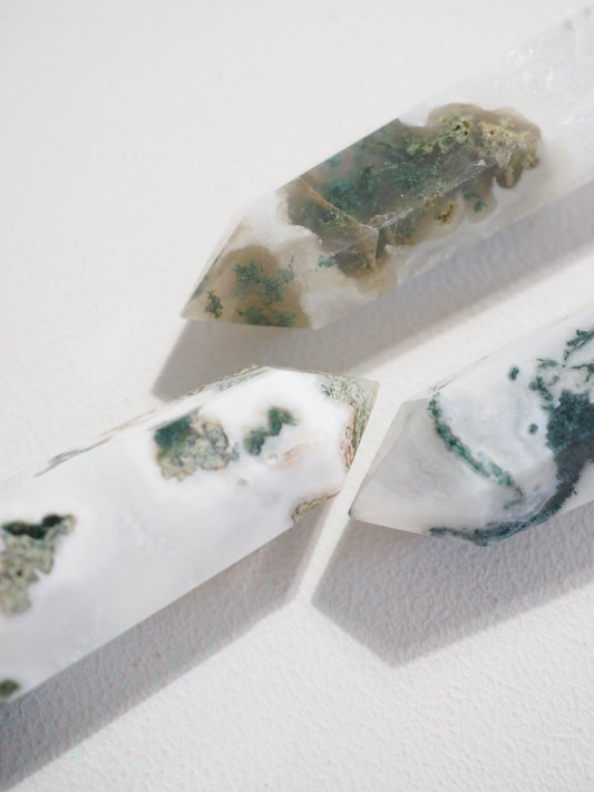 Baumachat . Moosachat mit Quarz Spitze . Druzy Treeagate . Mossagate Point ca 8 cm - HIGH QUALITY