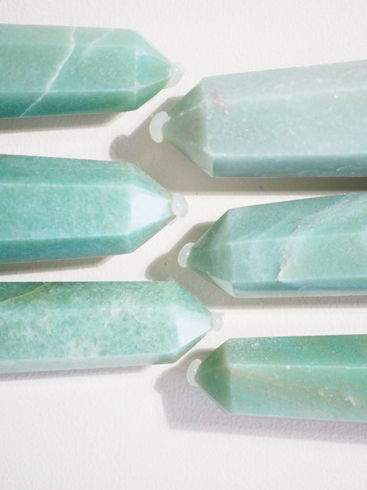 Grüner Aventurin Spitze . Green Aventurin Point ca. 8-9 cm aus Indien - Common Quality