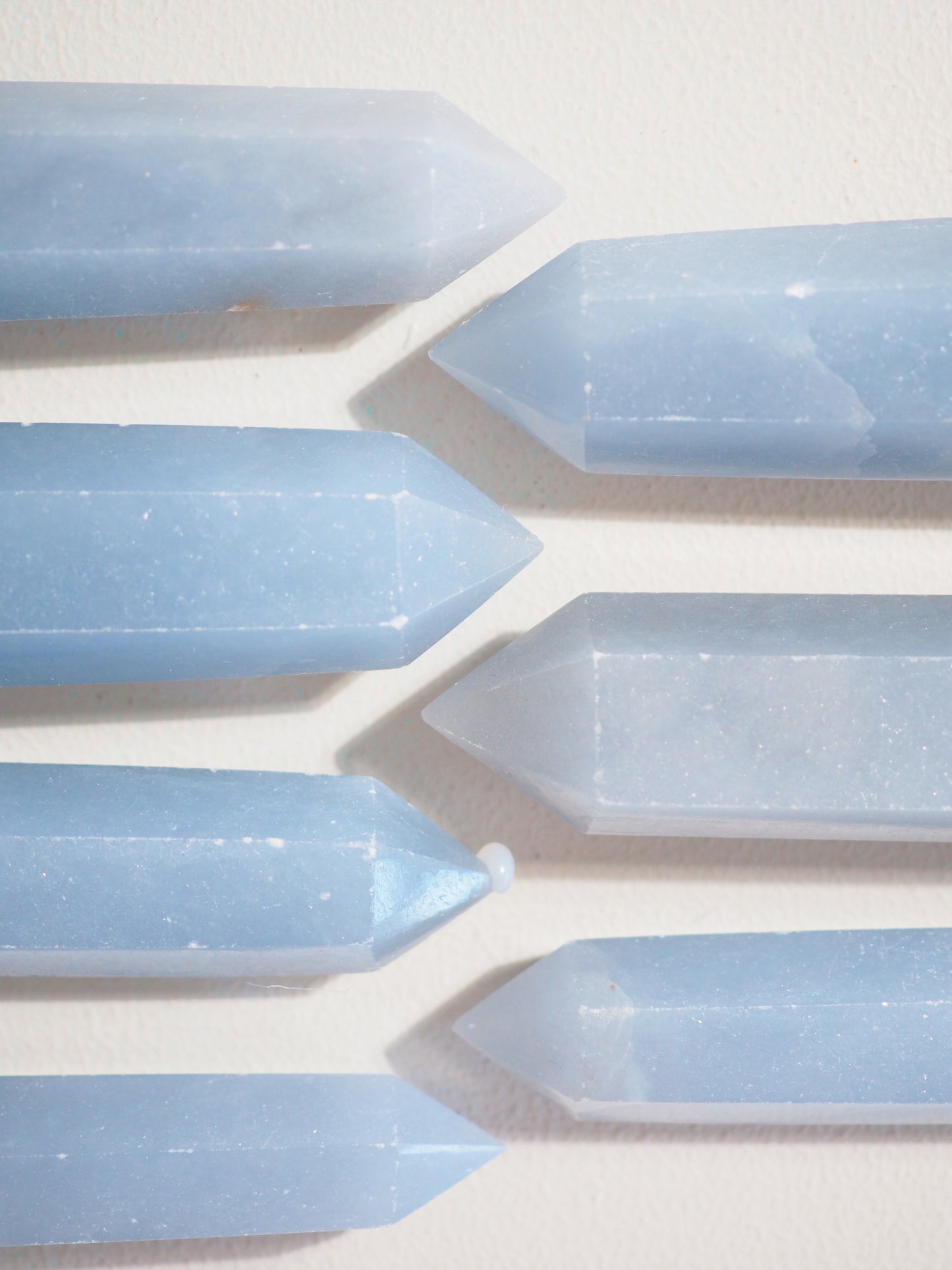 Coelestin Spitze l Blue Celestite Point - aus Madagascar 7.5 -9cm - Hand Carved