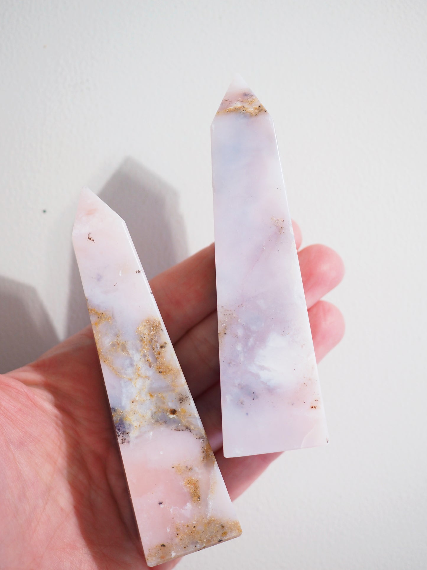 Pinker Andenopal Spitze . Pink Andes Opal Point ca.10cm - Peru HIGH QUALITY Hand Carved