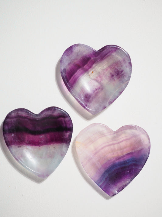 Regenbogen Fluorit Herz Edelstein. Kristall Schale Schmuckschale . Bowl ca. 7 cm - aus China Handcarved HIGH QUALITY