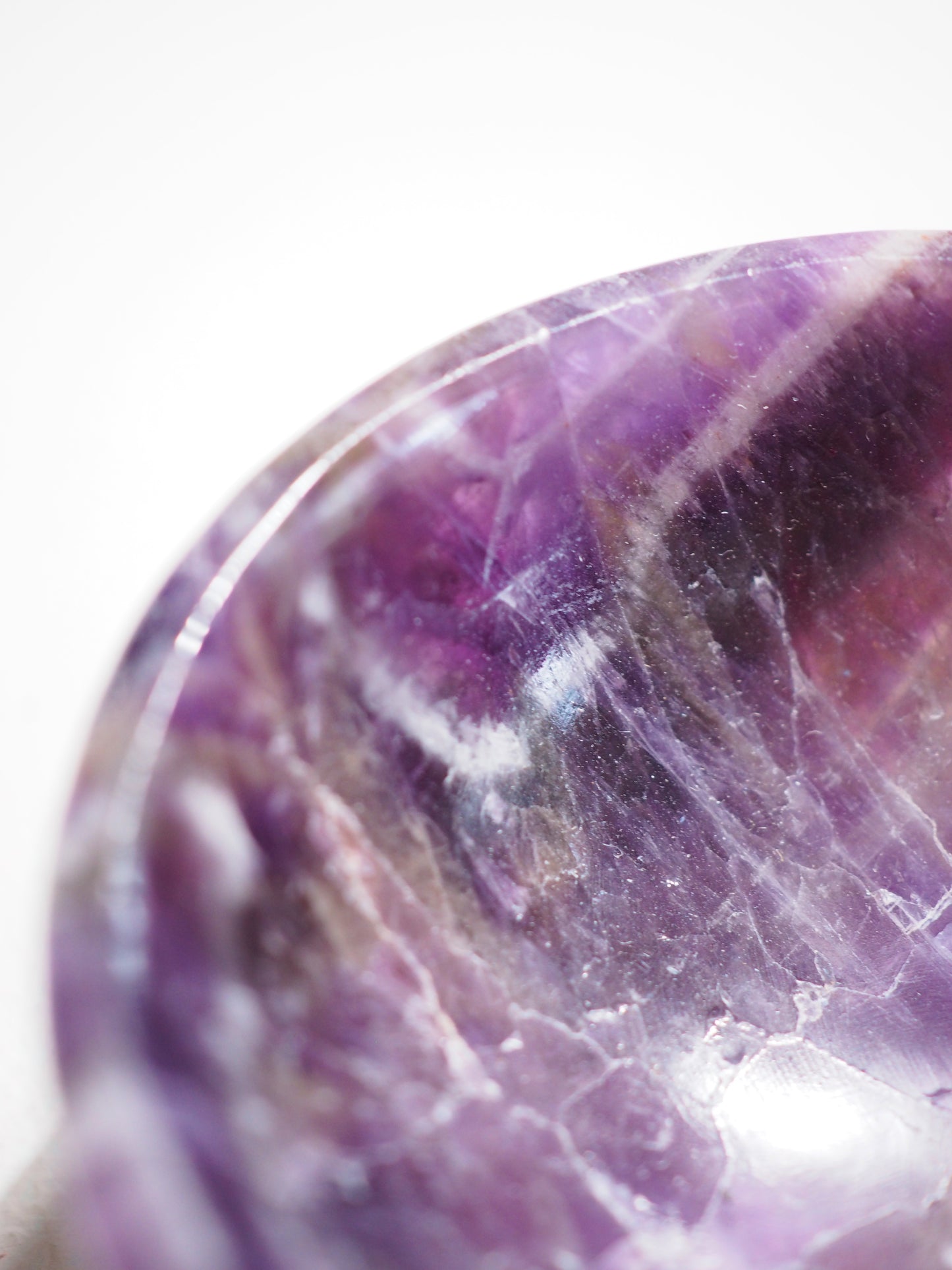 Chevron Amethyst . MINI Schale Schmuckschale ca. 7cm . Dream Amethyst Bowl Handcarved