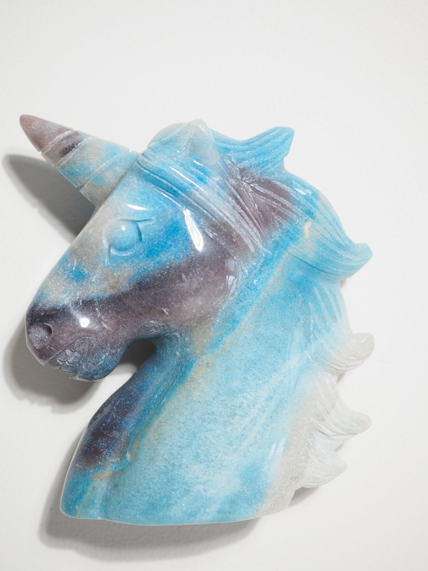 Trolleit Einhorn . Rainbow Moonstone . Trollite Unicorn ca. 10 cm - Handcarved