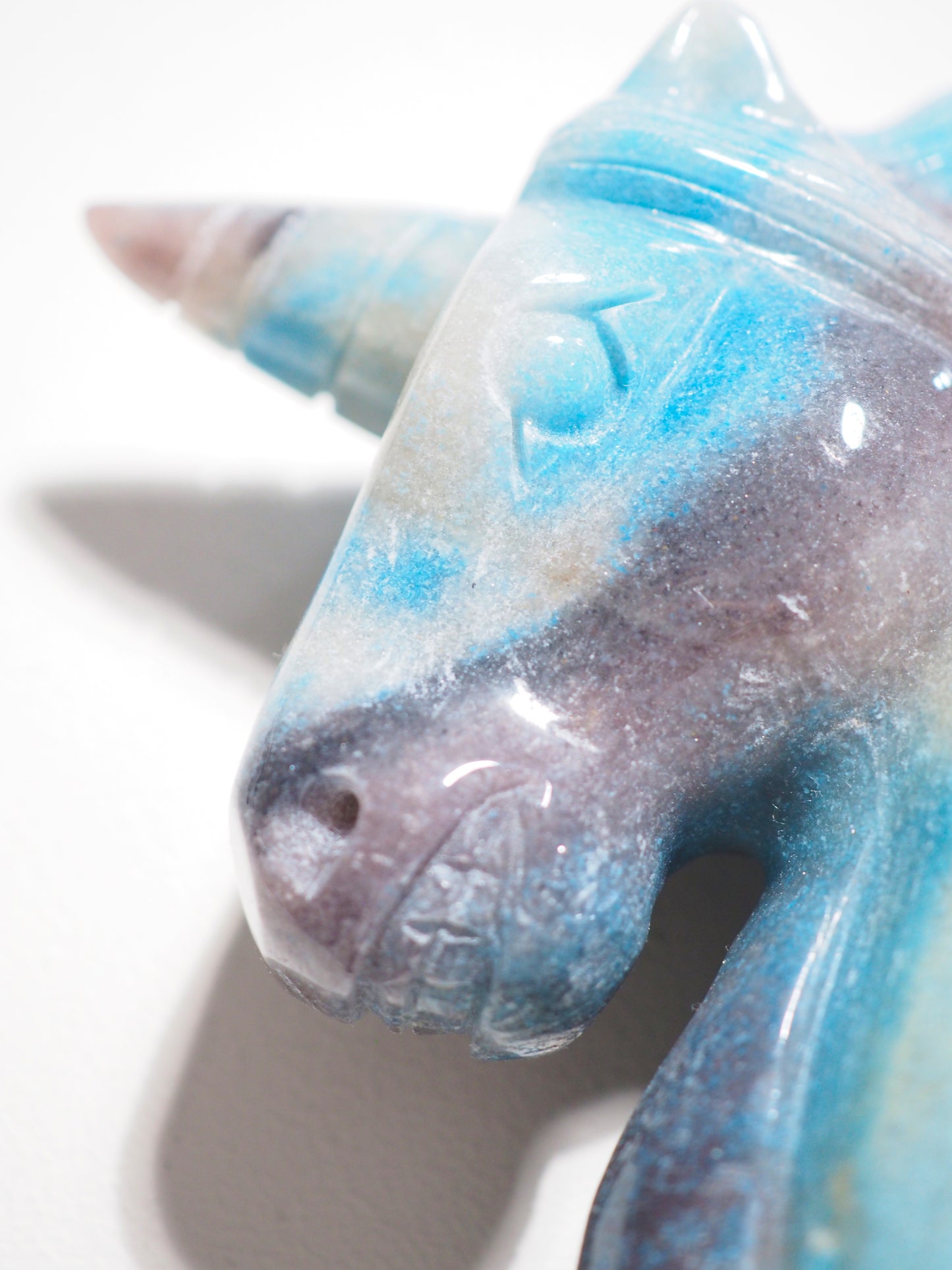 Trolleit Einhorn . Rainbow Moonstone . Trollite Unicorn ca. 10 cm - Handcarved
