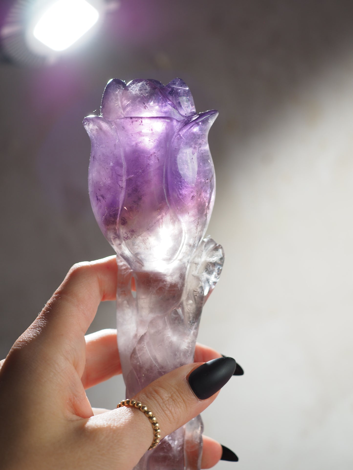 Amethyst Rosenstab 22.5cm 330g Handcarving