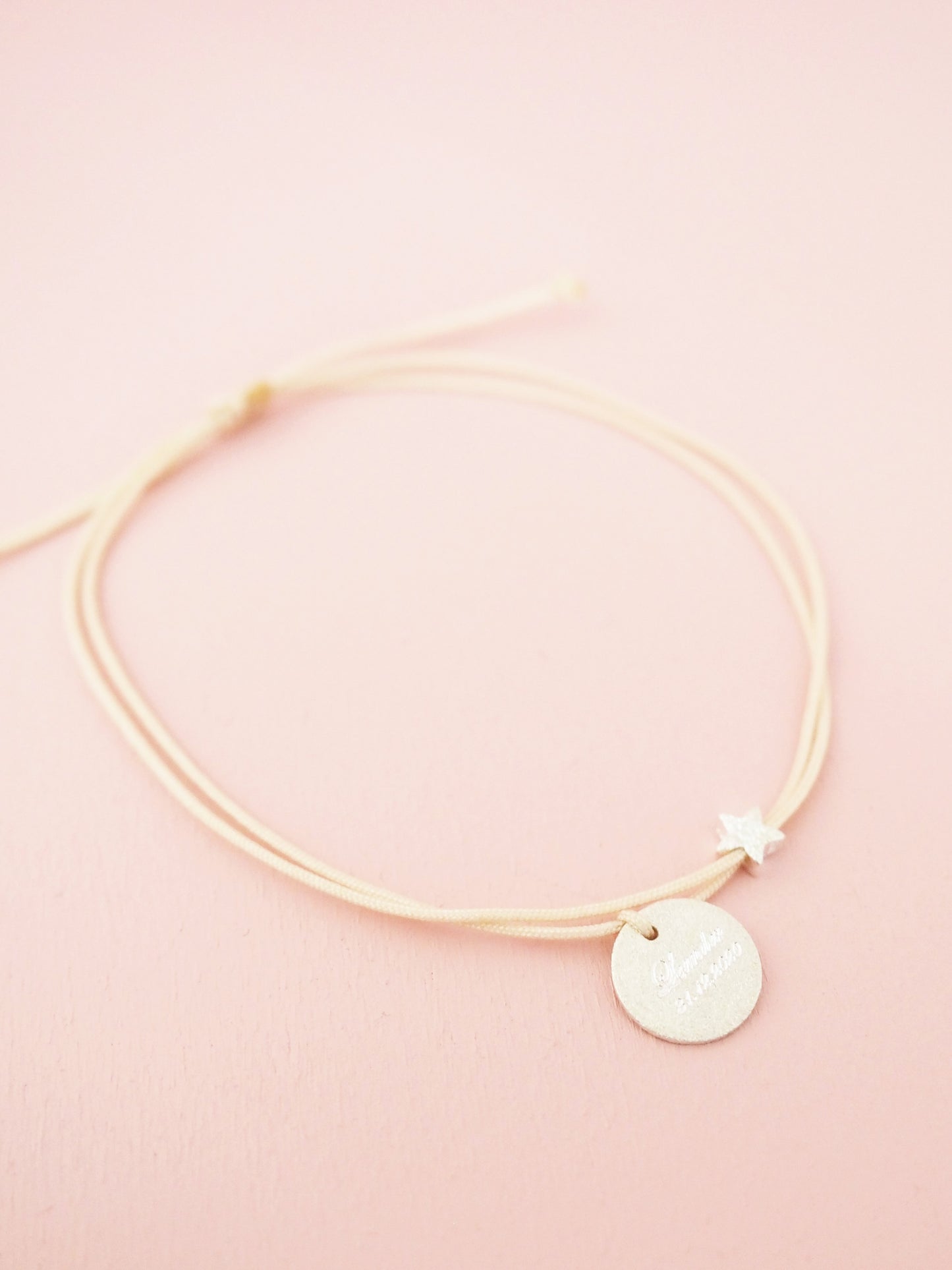 Sternenkind Armband mit Stern & Gravur Macramée doppelt