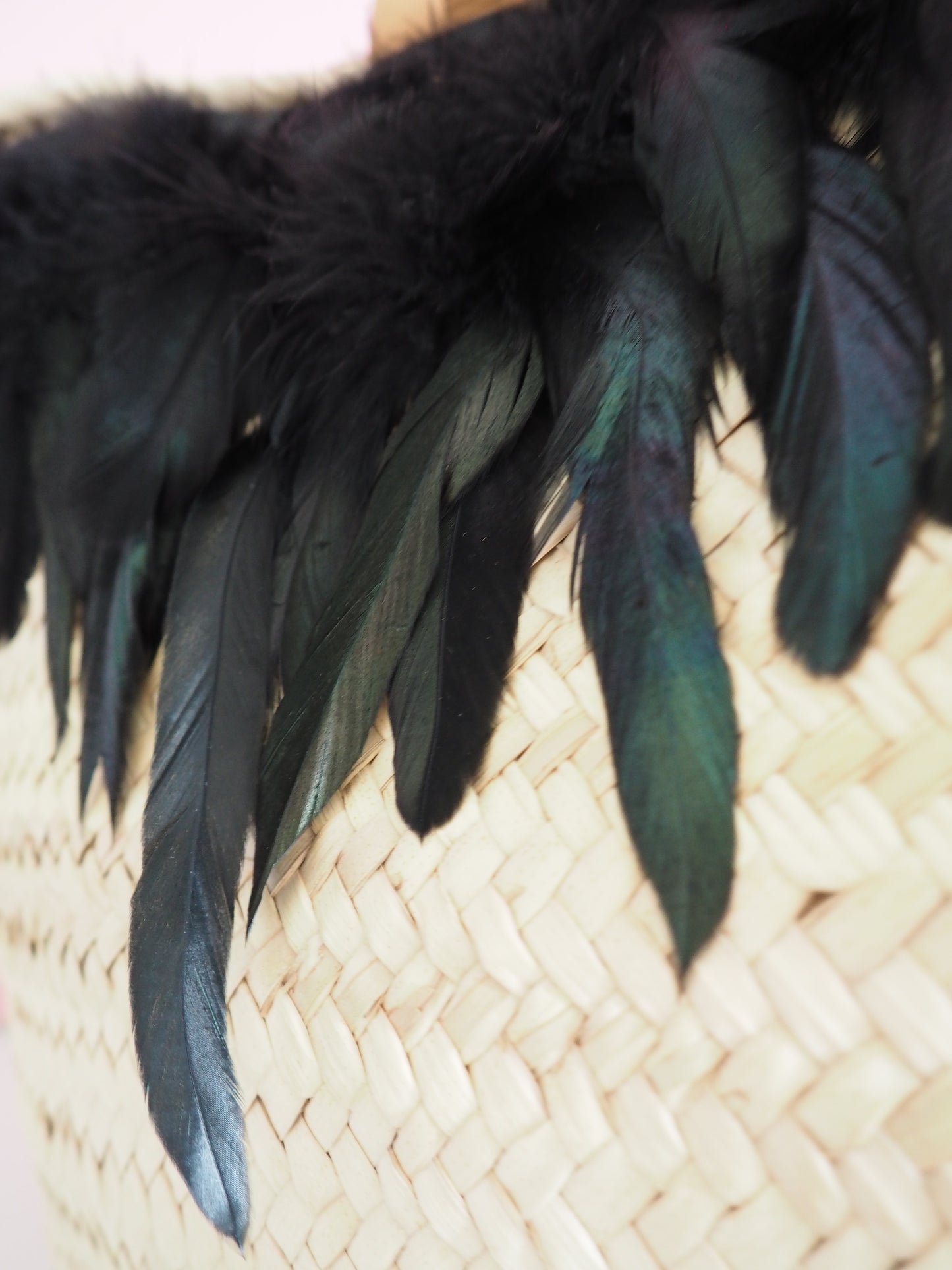 Ibizakorb Feather Queen!