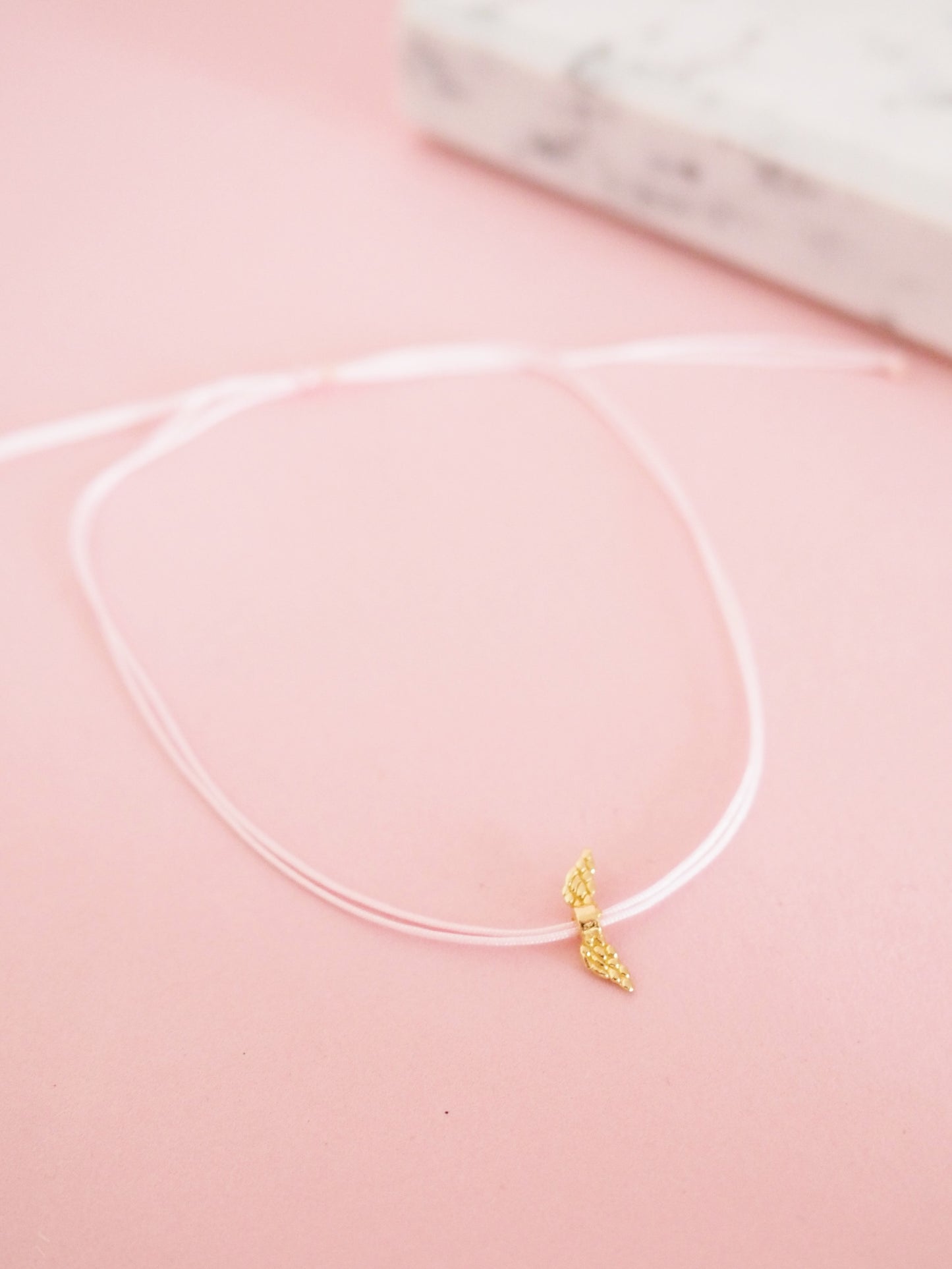 Erinnerungs Armband mit Flügel Sterlingsilber vergoldet Macramée
