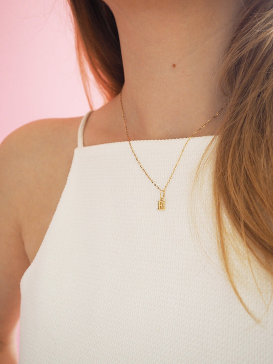 Buchstaben Anhänger 333 Gold