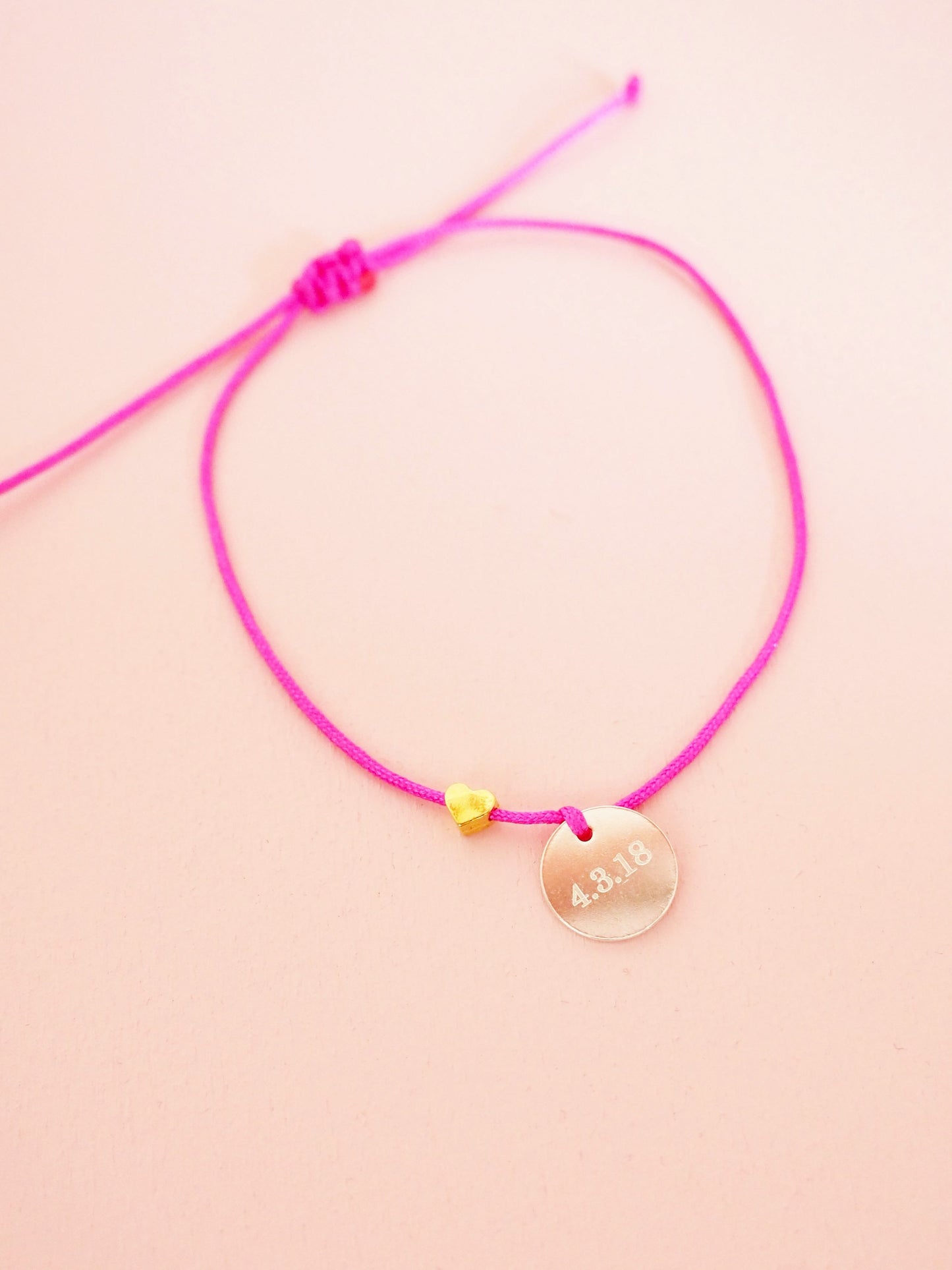 Sternenkind Armband mit Herz & Gravur Macramée