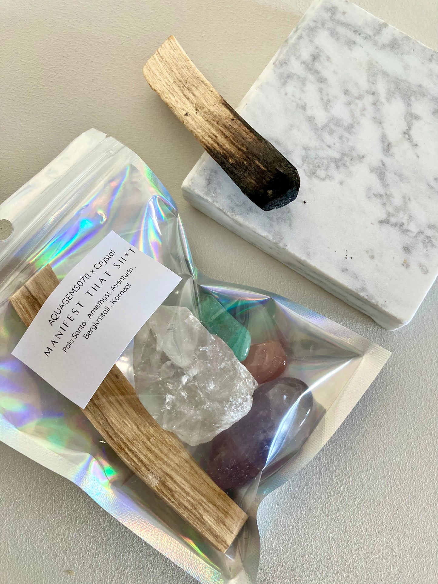 MANIFEST THAT SH*T Räucherset l Palo Santo. Aventurin. Amethyst. Bergkristall. Karneol