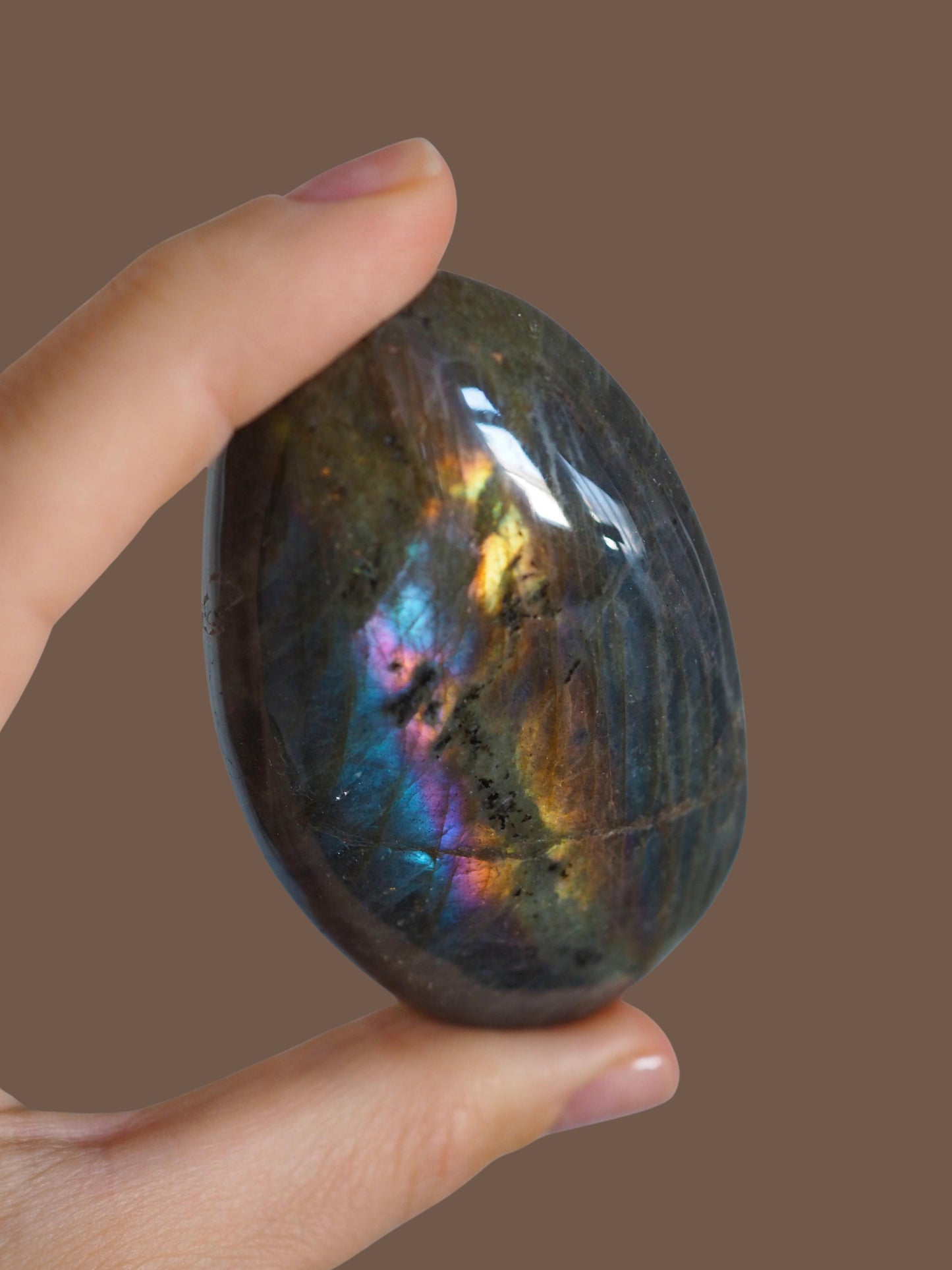 Sunset Mermaid Labradorit Palmstone Seifenstein Handstein ca. 7.5  cm  - Aus Madagascar Hand poliert HIGH QUALITY