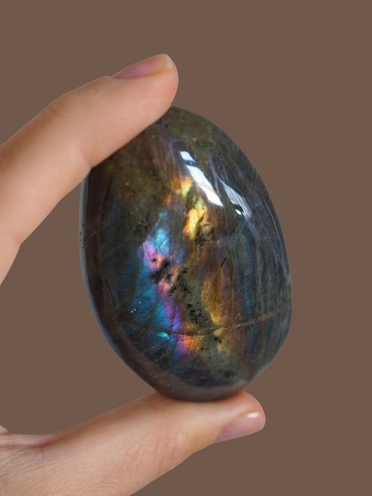 Sunset Mermaid Labradorit Palmstone Seifenstein Handstein ca. 7.5  cm  - Aus Madagascar Hand poliert HIGH QUALITY