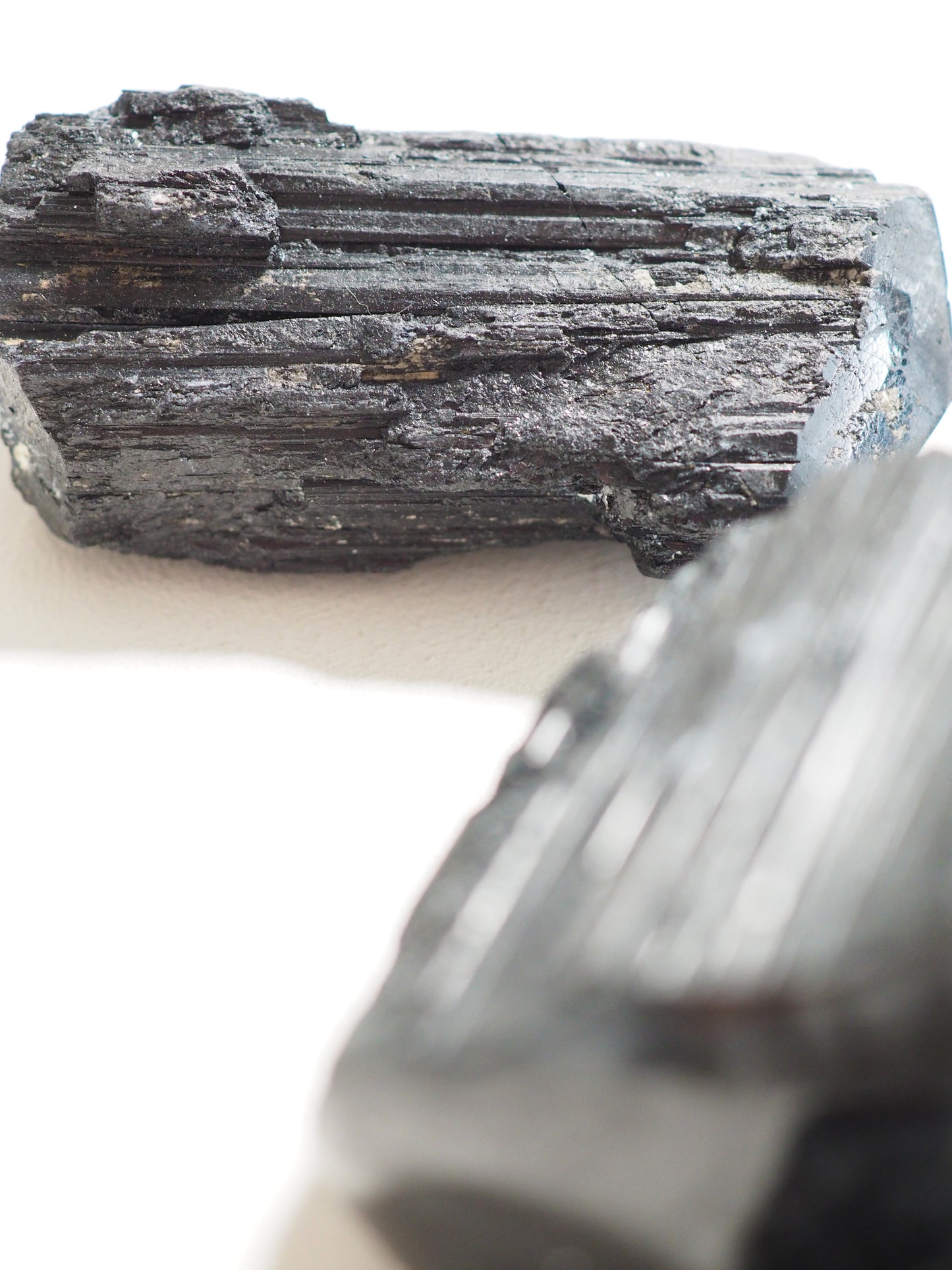 Schwarzer Turmalin . Schörl Roh polished on Top. Black Turmaline Raw ca 100g [SIZE L ]- aus Brasilien HIGH QUALITY