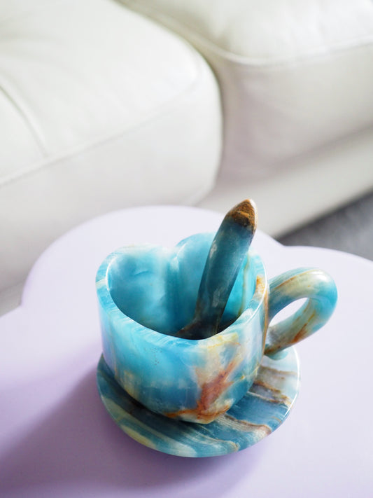 Deko Blaue Onyx / Blauer gebänderter Calcit Herz Tasse Kristall Becher mit Teller und Löffel SET . Blue Onyx / Calcite Heart Cup Mug ca. cm - Handcarved