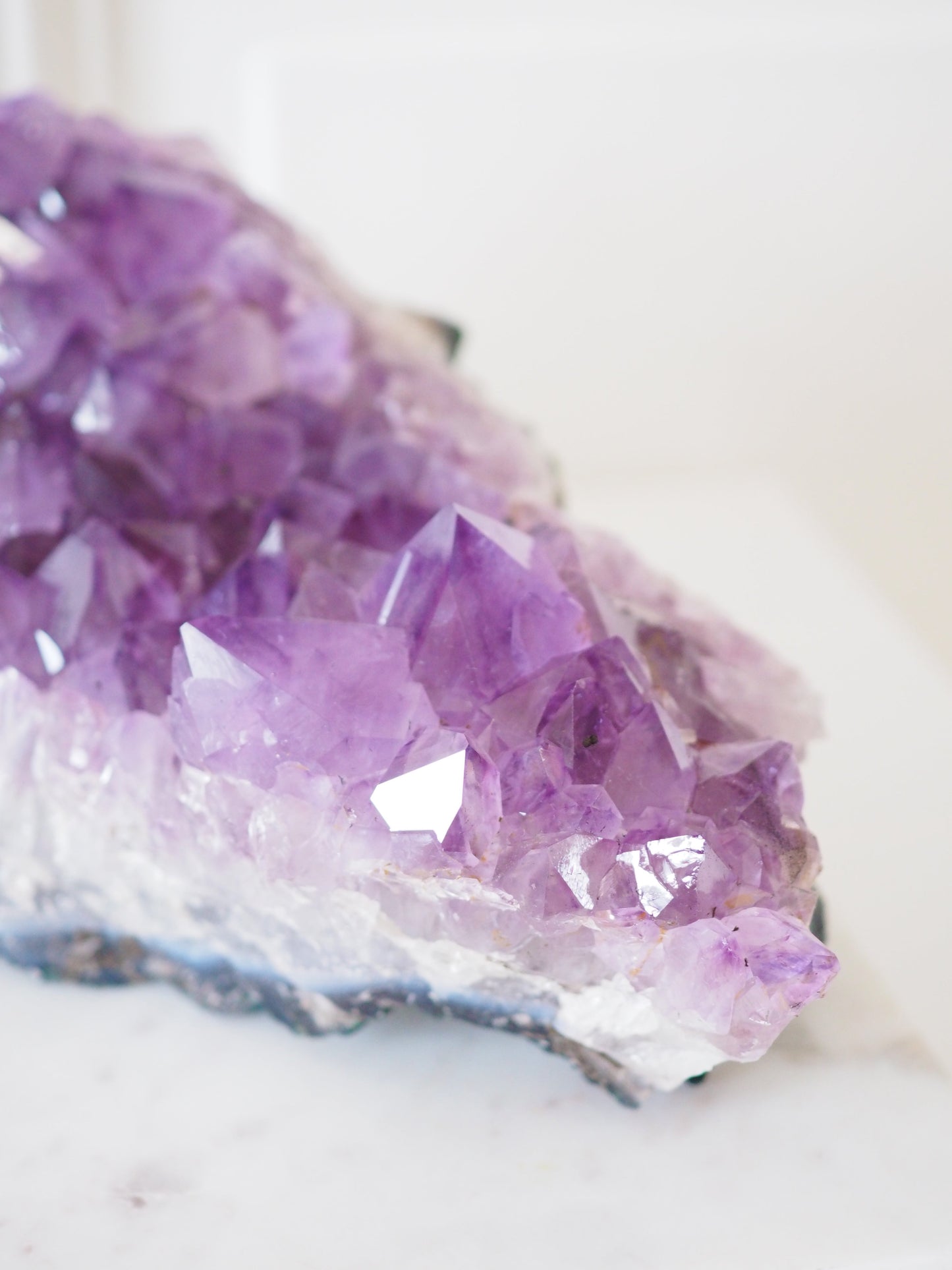 XXL Amethyst Cluster ca 30cm 3.5 kg . PARADISE COLLECTION - aus Brasilien AA