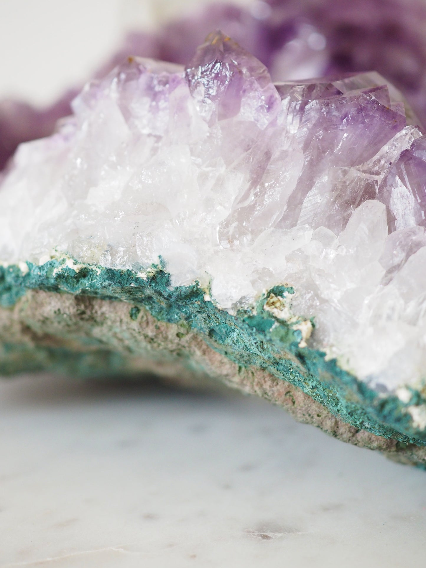 XXL Amethyst Cluster ca 28 cm 4.5kg . PARADISE COLLECTION - aus Brasilien AA