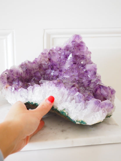 XXL Amethyst Cluster ca 28 cm 4.5kg . PARADISE COLLECTION - aus Brasilien AA