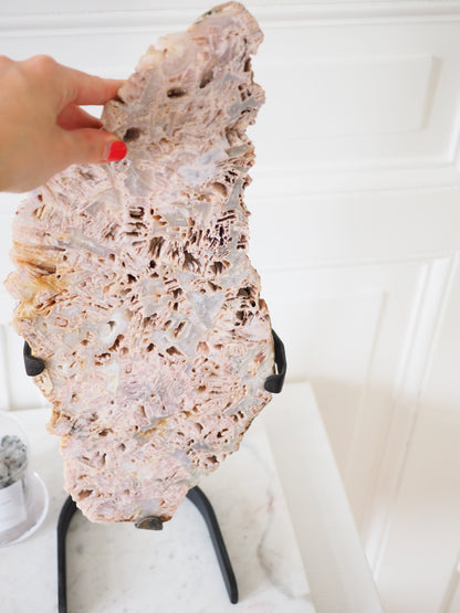 Pink Amethyst auf Ständer . Pink Amethyst on Stand ca. 52 cm  [29] - aus Patagonien