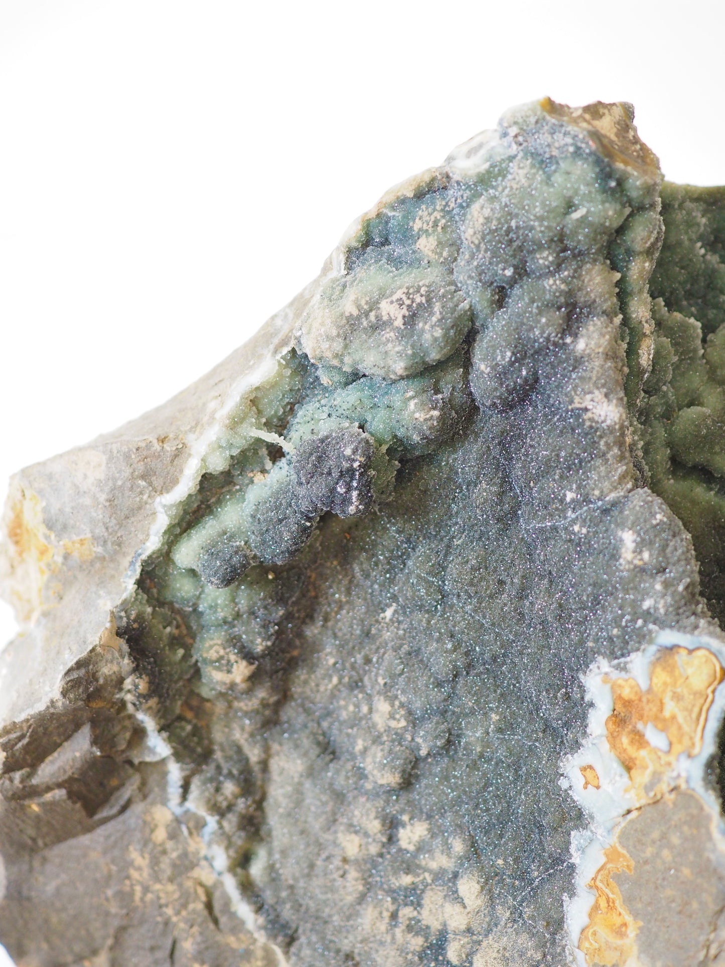 Schwarzer Chalcedon in Basalt auf Ständer - Amethyst in Basalt on Stand ca 4.9Kg  38 cm - aus Brasilien