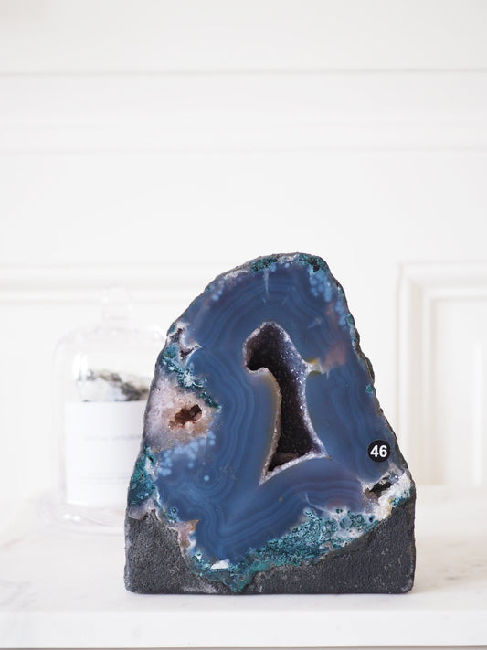 Achat Amethyst Geode mit Moosachat . Agate Amethyst Geode ca 15 x 11 cm Kg . PARADISE COLLECTION - aus Brasilien