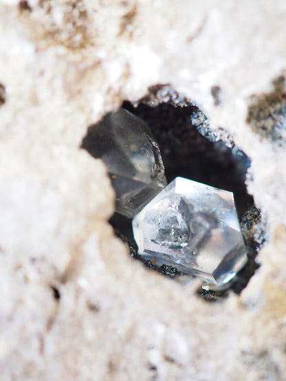 XL Echte Herkimer Diamanten (Bergkristall doppelender ) in Matrix ca 17 x 11 cm xx g . PARADISE COLLECTION - aus USA, New York