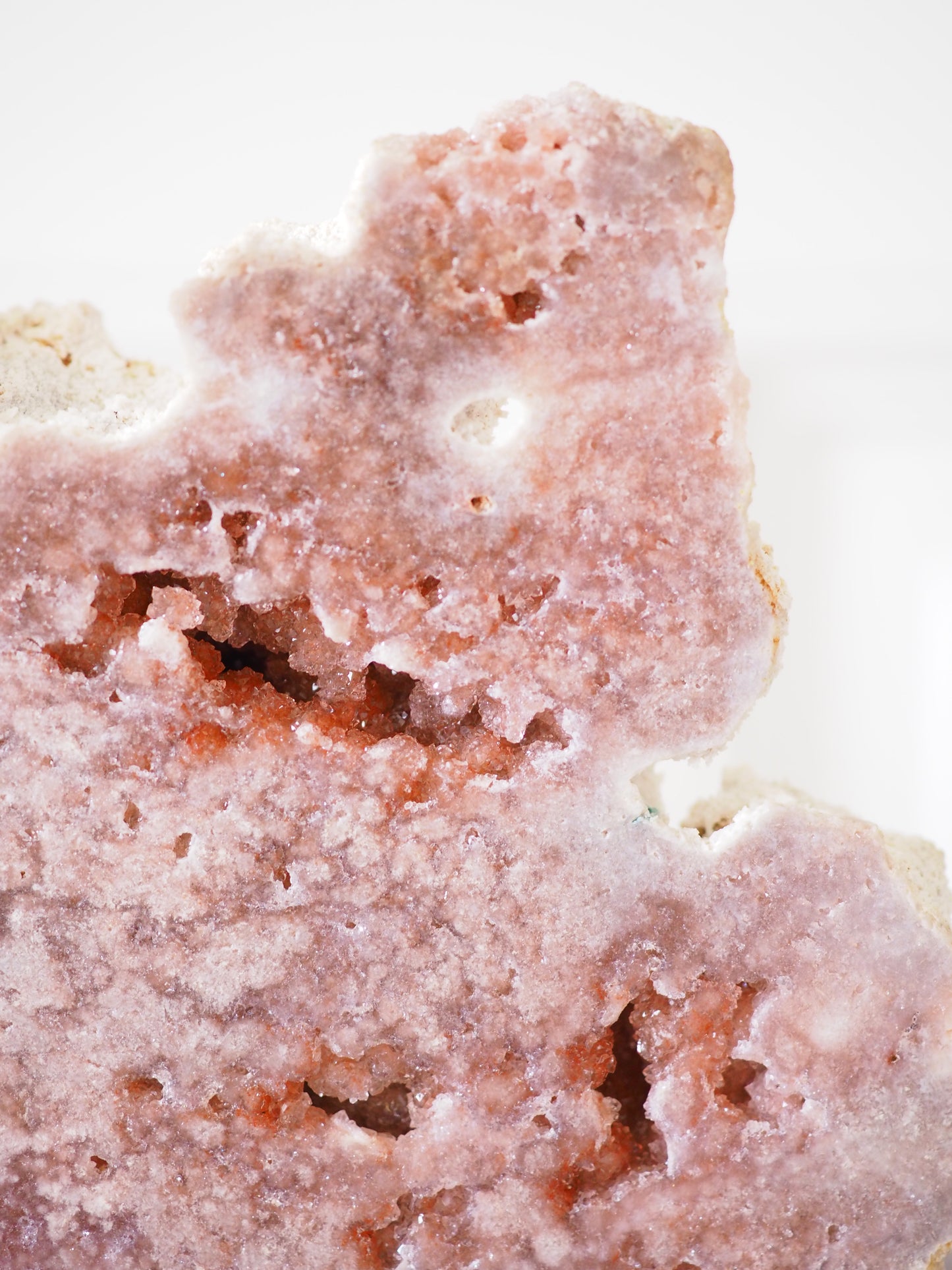 Pink Amethyst auf Holz Ständer . Pink Amethyst on Wooden Stand ca.  15cm  [93] - aus Patagonien