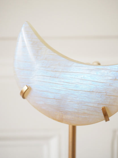 Beiger Mondstein Mond auf Ständer . Beige Moonstone Moon on Stand ca.  22 cm - Hand Carved HIGH QUALITY