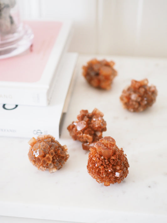 Aragonit Cluster . Aragonite Specimen  ca. 3-4.5 cm  [xx] - aus Marokko