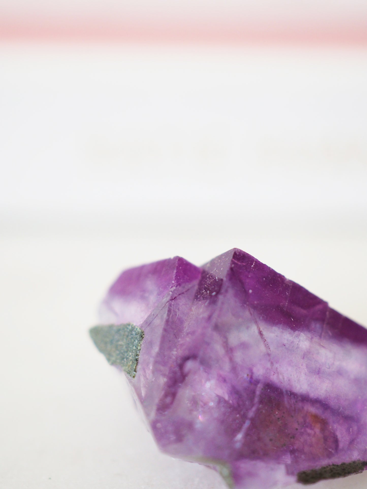 Violettes Fluorit Cluster . Fluorite Specimen  ca. 2.5 cm  [xx] - aus Xianghualing Polymetallic Ore Field.  Hunan Province China HIGH QUALITY