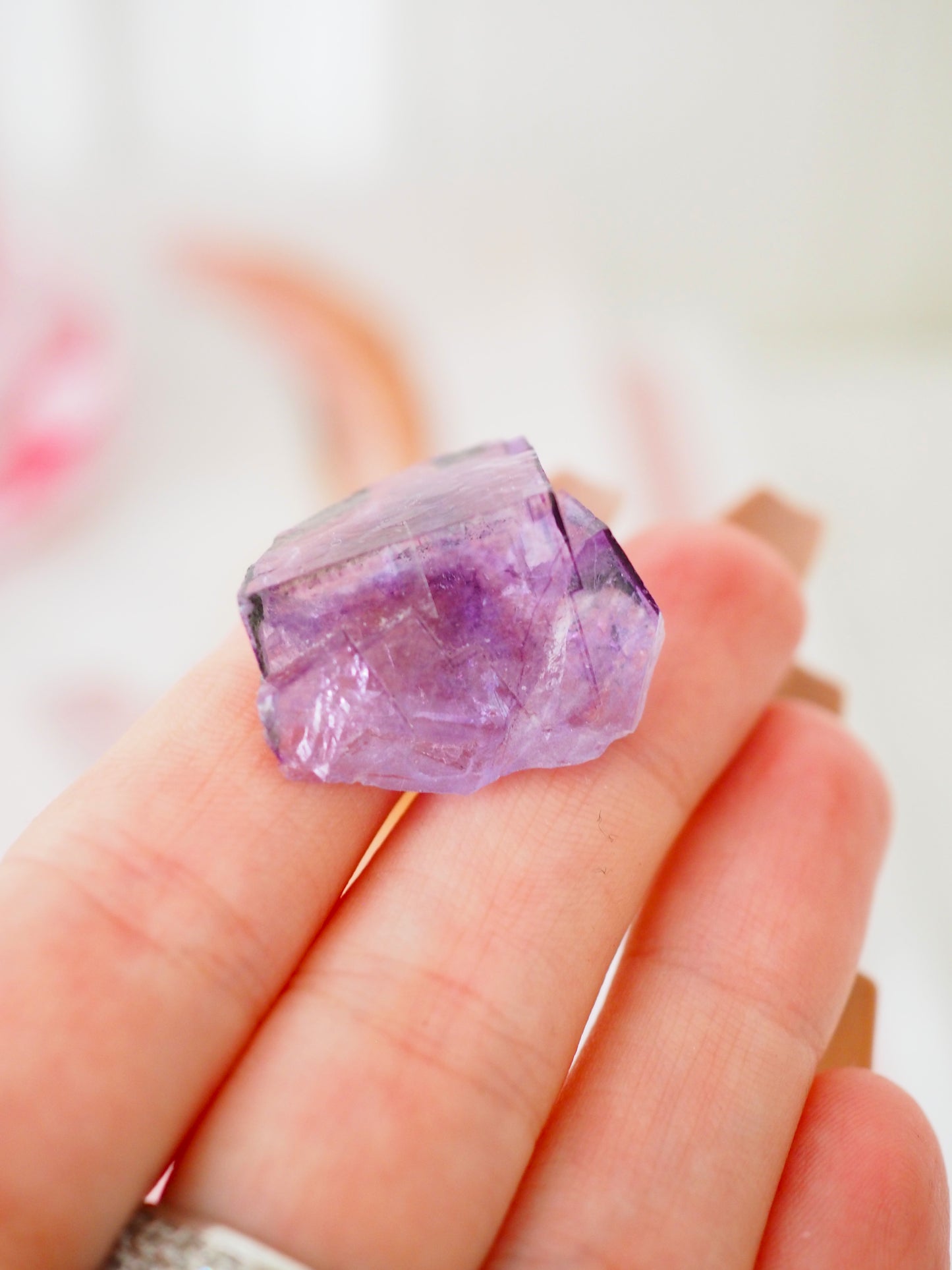 Violettes Fluorit Cluster . Fluorite Specimen  ca. 2.5 cm  [xx] - aus Xianghualing Polymetallic Ore Field.  Hunan Province China HIGH QUALITY