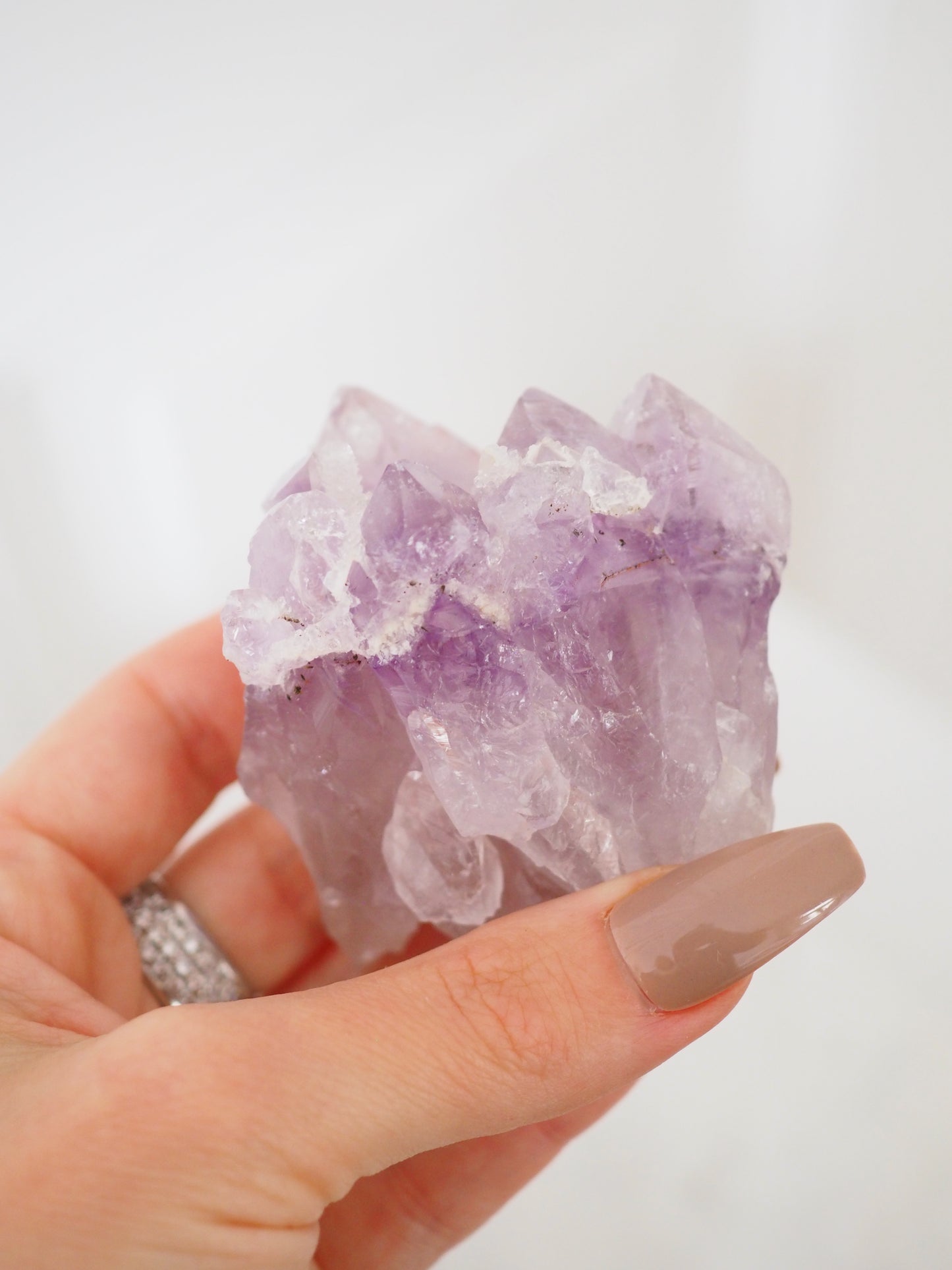 Sparkly Lavender Amethyst mit weißen Miniquarz Spitzen . Specimen ca. 7cm [xx] - aus Brasilien RARE