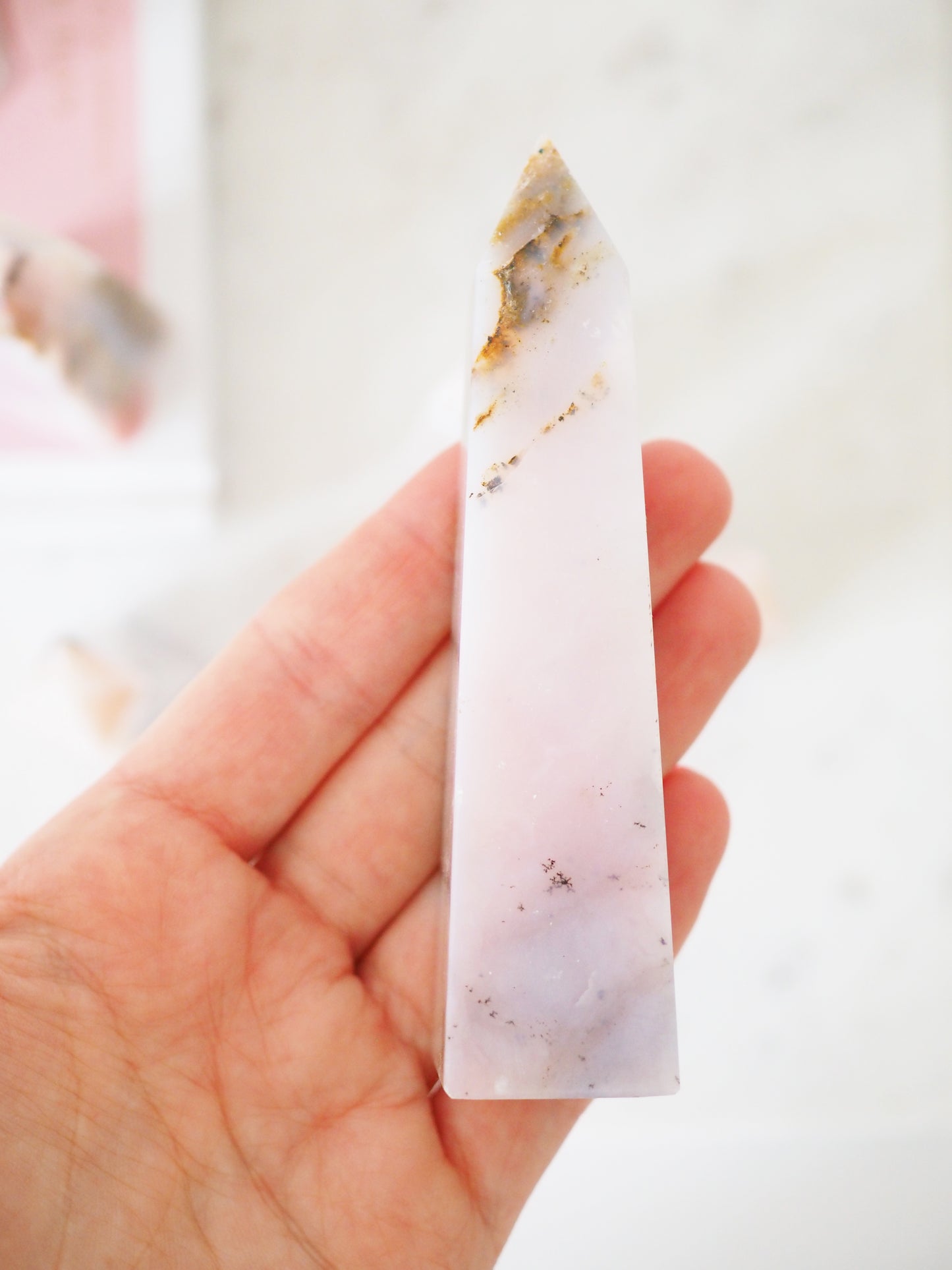 Pinker Andenopal Spitze  . Pink Andes Opal Point ca.10cm -  Peru HIGH QUALITY Hand Carved