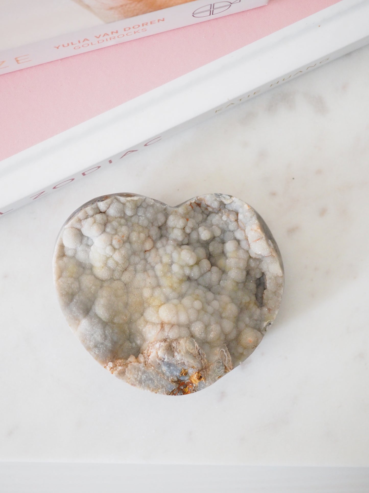 Sparkly Druzy Chalcedon Herz . Druzy Chalcedony Heart ca. 6.5 cm  [26]- aus Brasilien Hand Carved