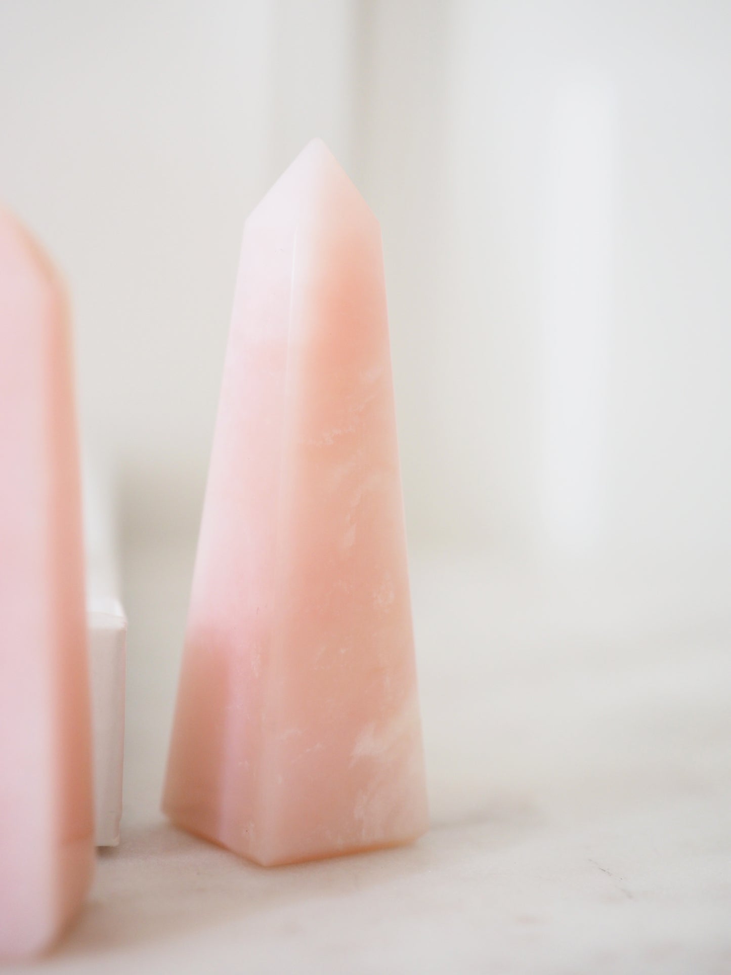 Pinker Andenopal Mini Spitze  . Pink Andes Opal Mini Point ca.xx cm -  Peru HIGH QUALITY Hand Carved