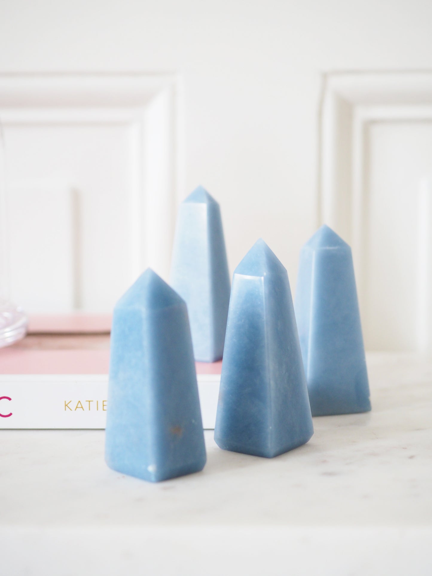 Angelite Mini Spitze  . Angelite Mini Point ca.xx cm -  Peru HIGH QUALITY Hand Carved
