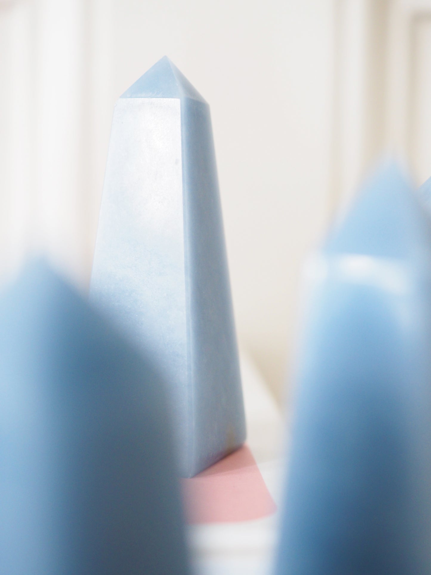 Angelite Mini Spitze  . Angelite Mini Point ca.xx cm -  Peru HIGH QUALITY Hand Carved