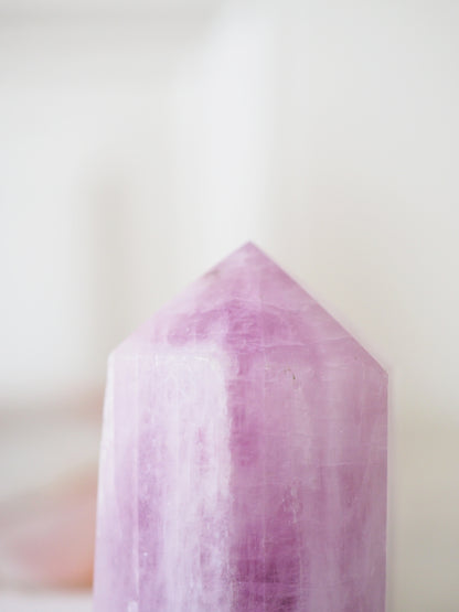 M Kunzit Spitze . Kunzite Point ca. x cm - HIGH QUALITY