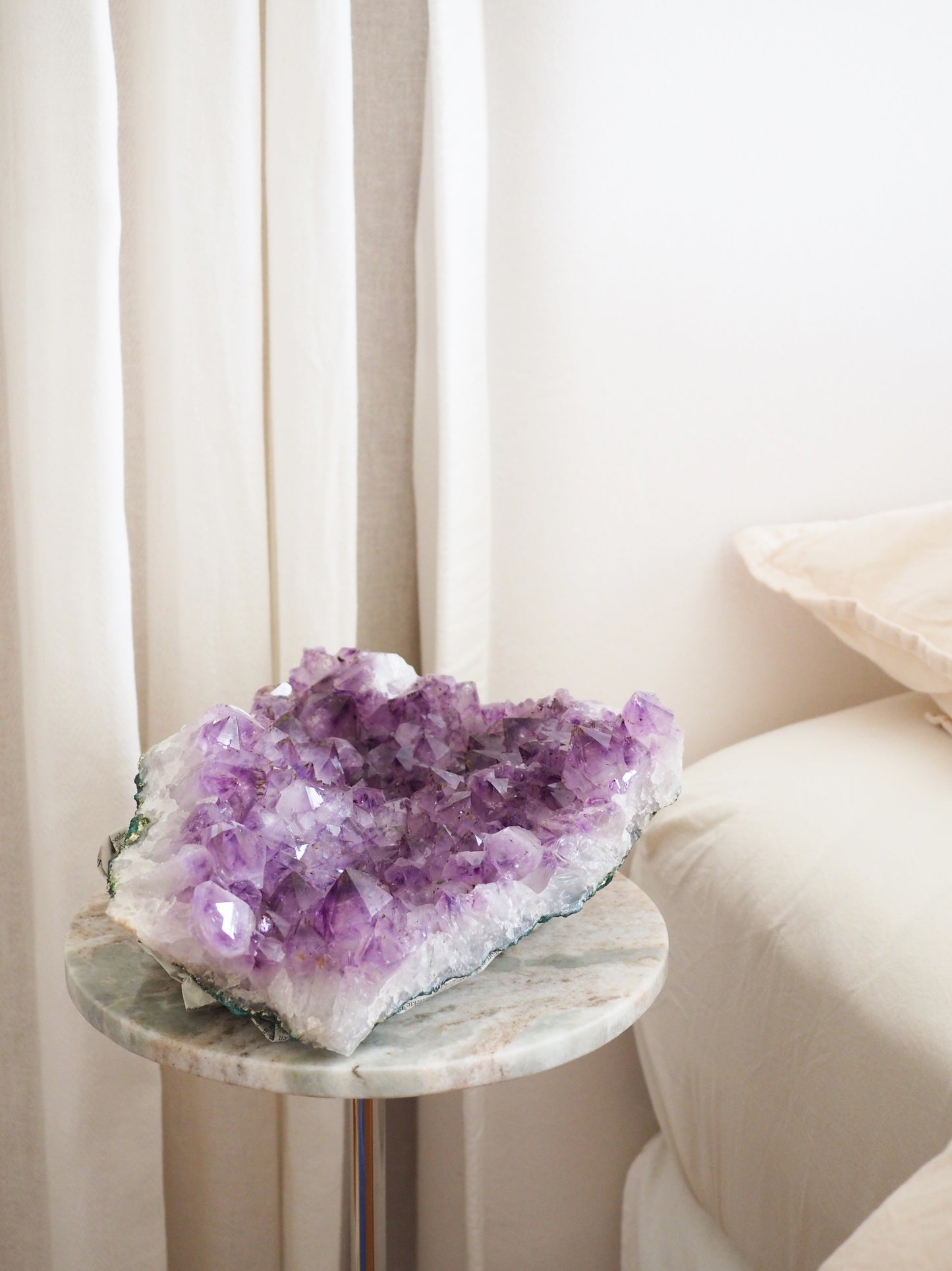 XXL Amethyst Cluster ca 28 cm 4.5kg . PARADISE COLLECTION - aus Brasilien AA