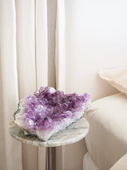 XXL Amethyst Cluster ca 28 cm 4.5kg . PARADISE COLLECTION - aus Brasilien AA