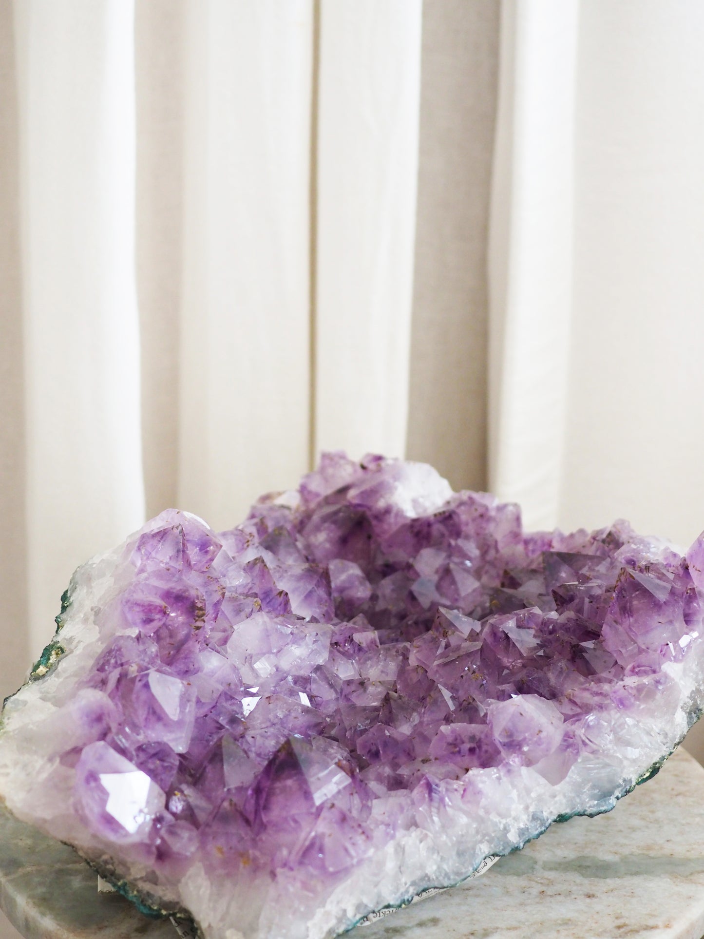 XXL Amethyst Cluster ca 28 cm 4.5kg . PARADISE COLLECTION - aus Brasilien AA
